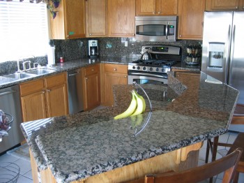 Low  granite countertops cost