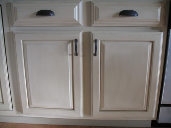 best sturdy refinishing oak cabinets