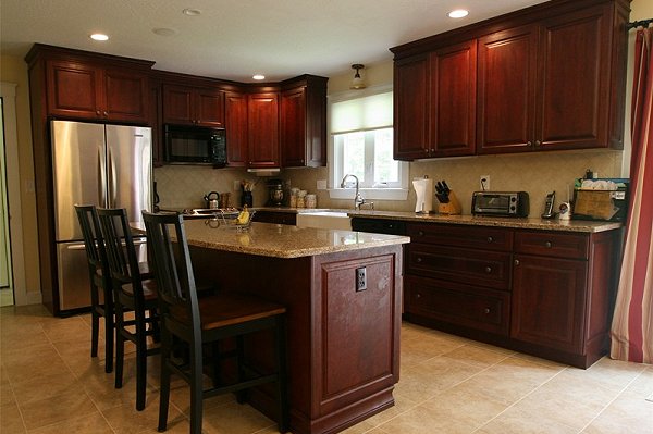 Cherry Kitchen Cabinets: A Detailed Analysis | Cabinets Direct